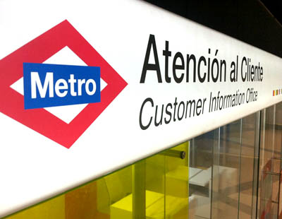 Fabricacion rotulos elementos decorativos oficina del Metro de Madrid Fabricacion rotulos elementos decorativos oficina del Metro de Madrid